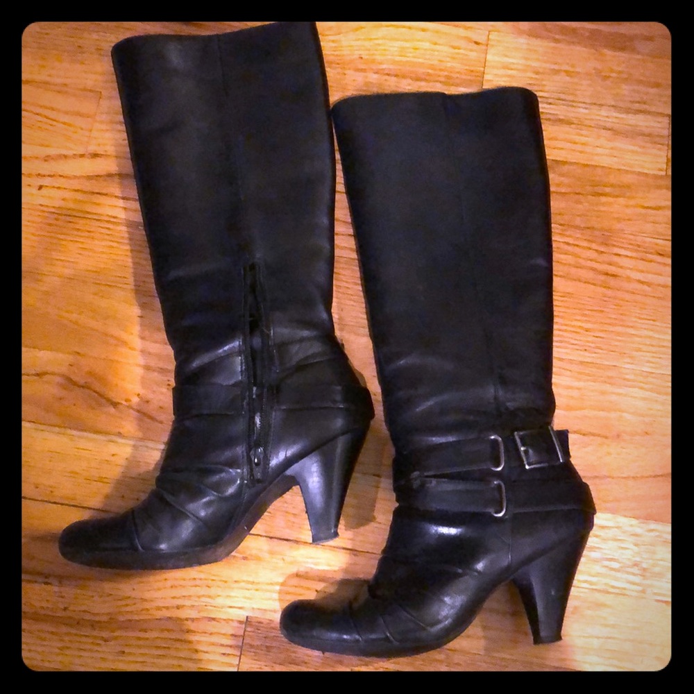 Jessica Simpson black boots used, 6.5
